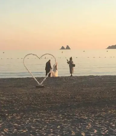 Charmant Bas De Au Calme Cote 3 Etoiles La Seyne-sur-Mer