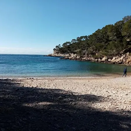 Charmant Bas De Au Calme Cote 3 Etoiles La Seyne-sur-Mer
